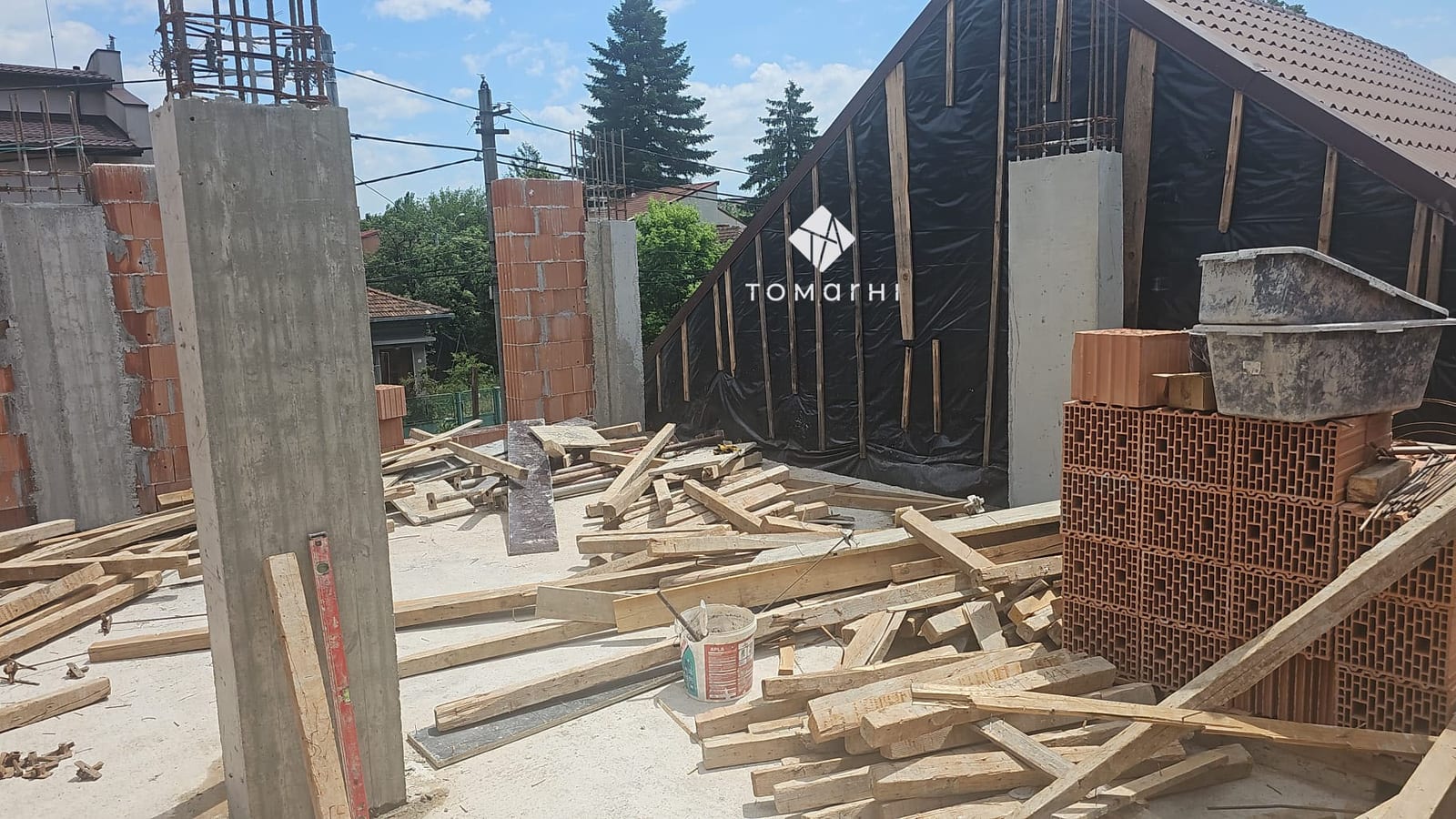 Locuință unifamilială P+1E+M, pe șantier, etapa 3